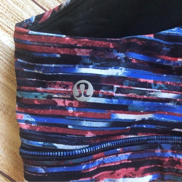 Lululemon Time To Sweat Bra Hinshu Alpine White Multi Back Keyholes - Picture 4 of 5
